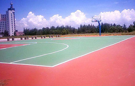 環氧地坪施工公司講下什么地坪漆適合球場施工？